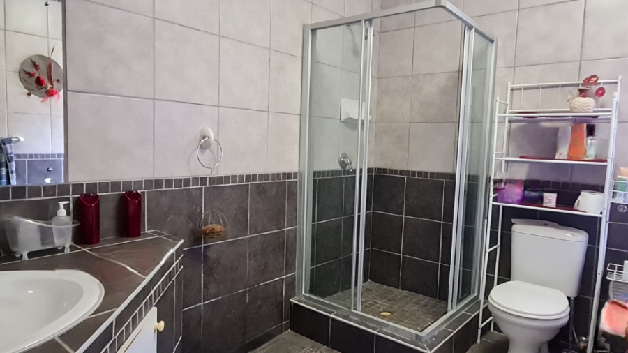 3 Bedroom Property for Sale in Hartenbos Heuwels Western Cape